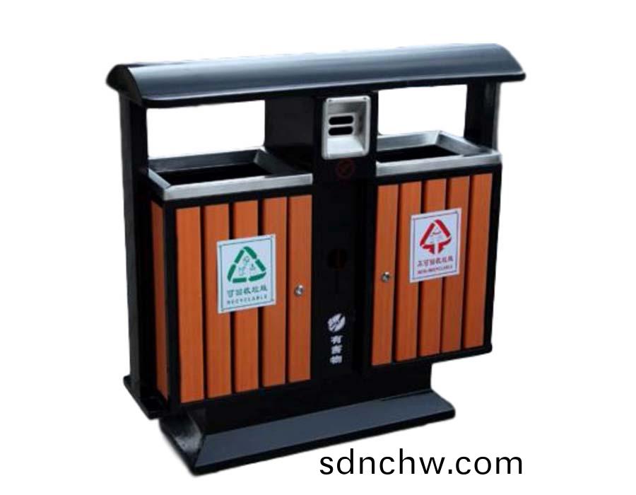  垃(la)圾(ji)桶(tong)